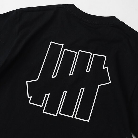 Black Printed Short-Sleeved T-Shirt Undefeated - Picture 3 of 3